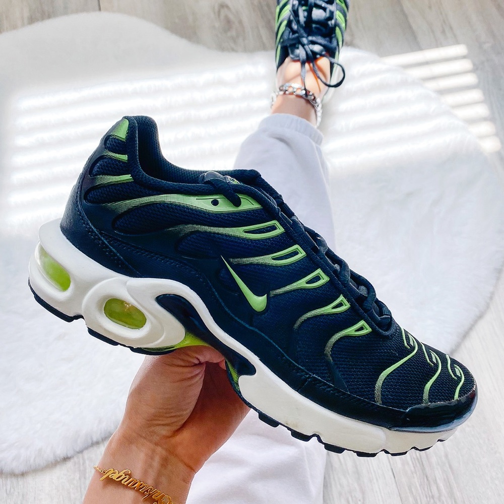 Nike air max plus sneakers